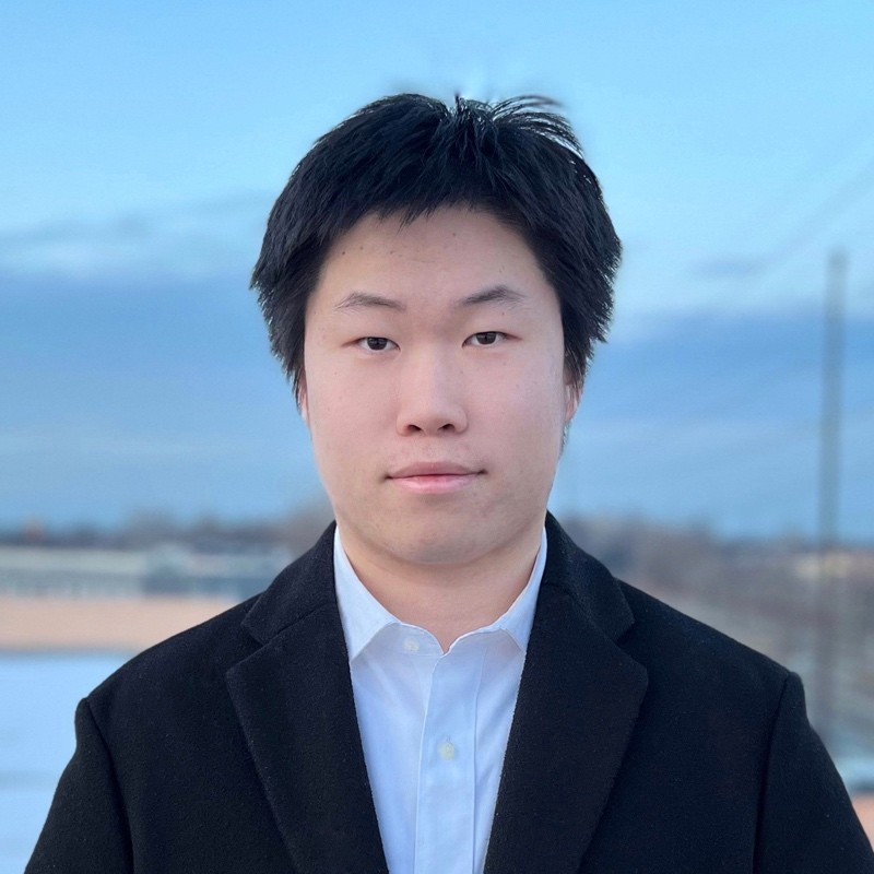 Ruihuang Yang